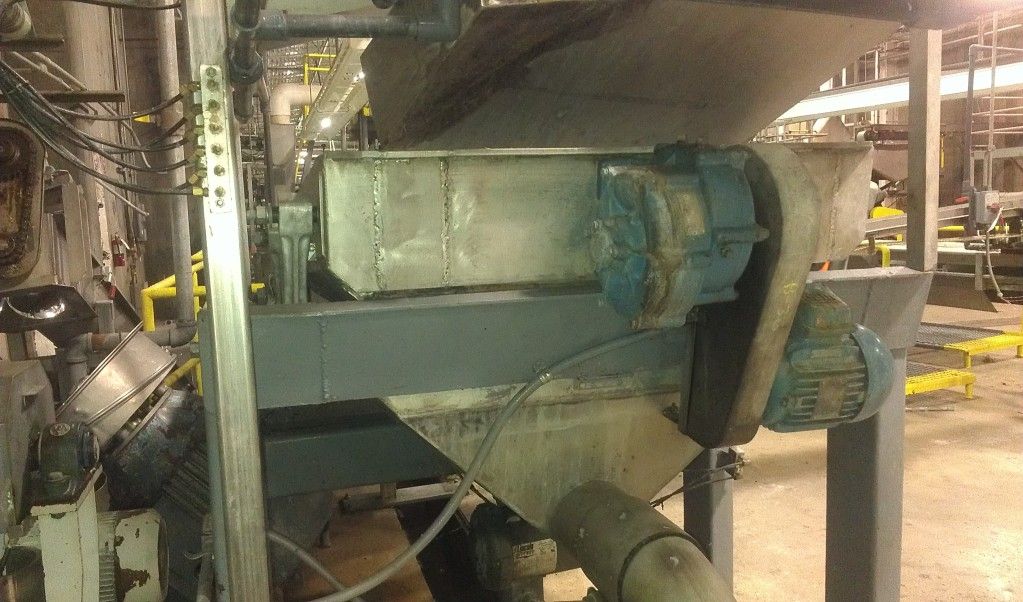 Fruit Processing & Cannery Equipment 1.1.6 Vibrating Shaker and Sort